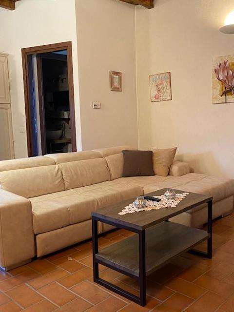 Appartamento Antica Posta - A Post House Barberino di Mugello Esterno foto